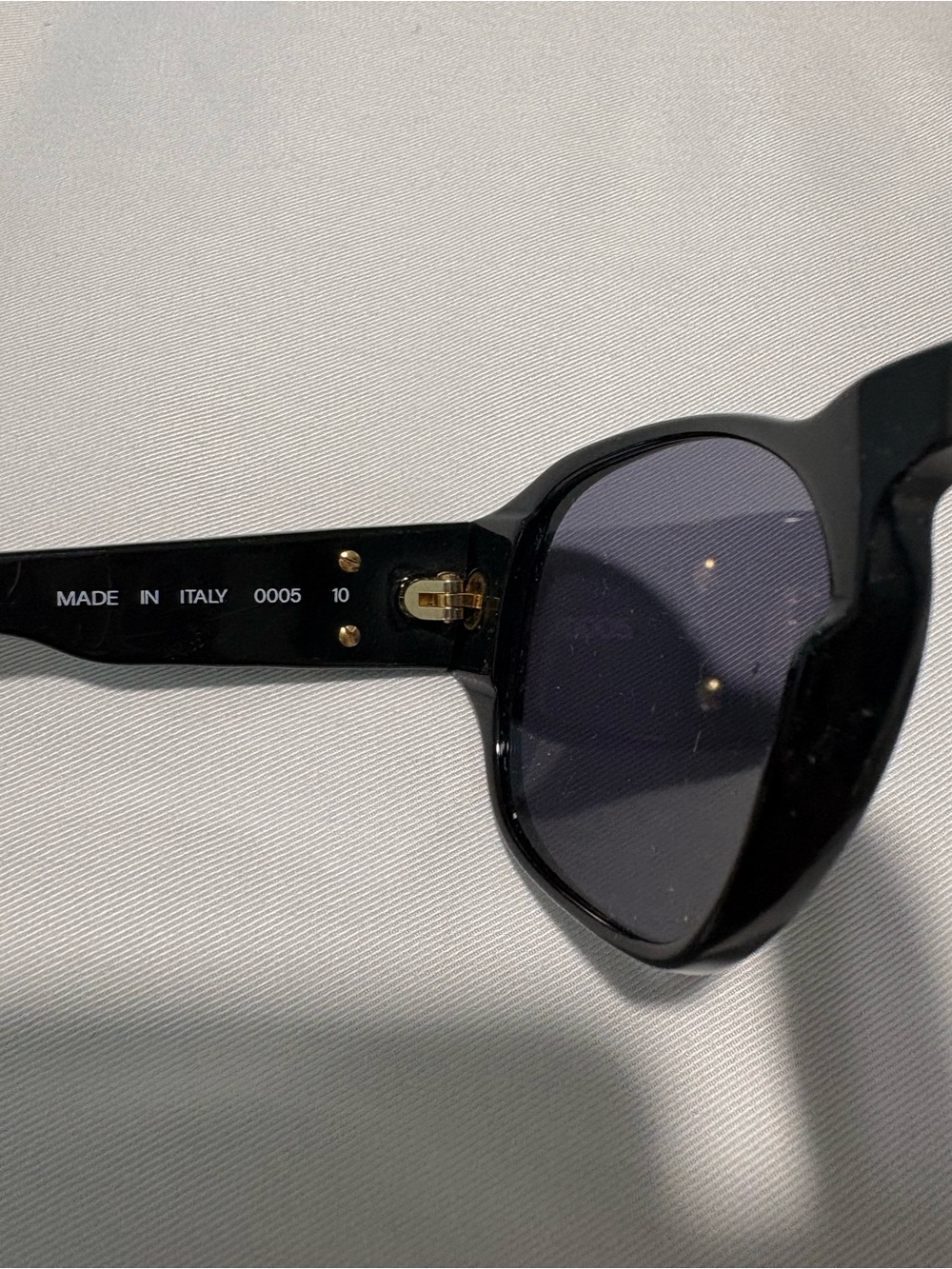 CHANEL Black Quilted Temple Sunglasses with Gold CC Accent - Picture 4 of 4
